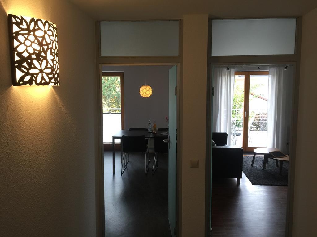 Ferienwohnung Bluetenweg Kluftern 프리드리히스하펜 객실 사진