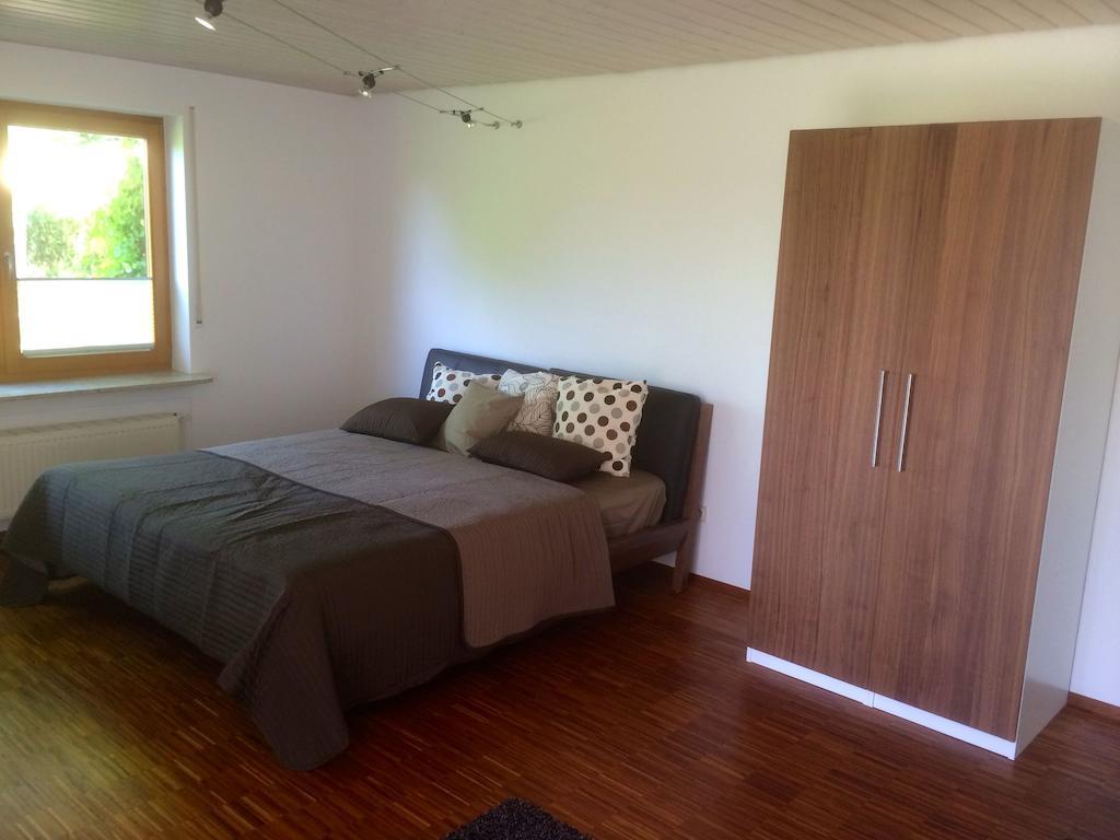 Ferienwohnung Bluetenweg Kluftern 프리드리히스하펜 외부 사진